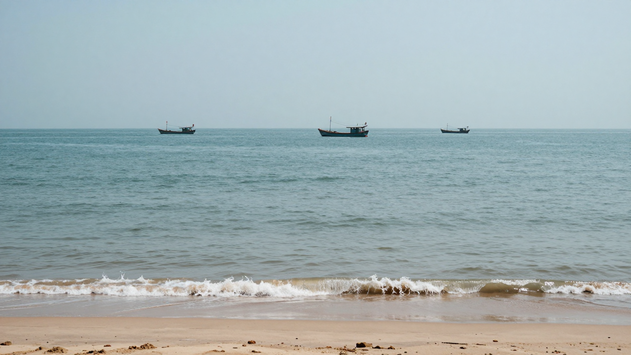 Minh họa vịnh biển yên ả với thuyền nhỏ ngoài khơi.